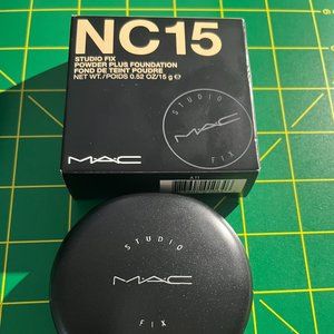 MAC Studio Fix, Powder Foundation NC15